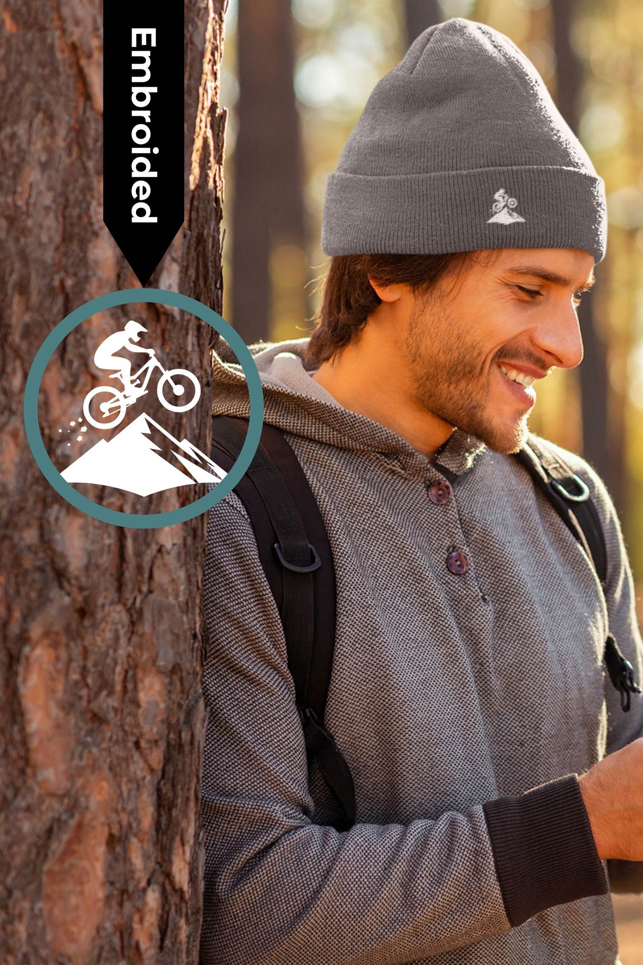 Minimalist mountain bike beanie with an eco-friendly tag inspired by Madeira’s trails.