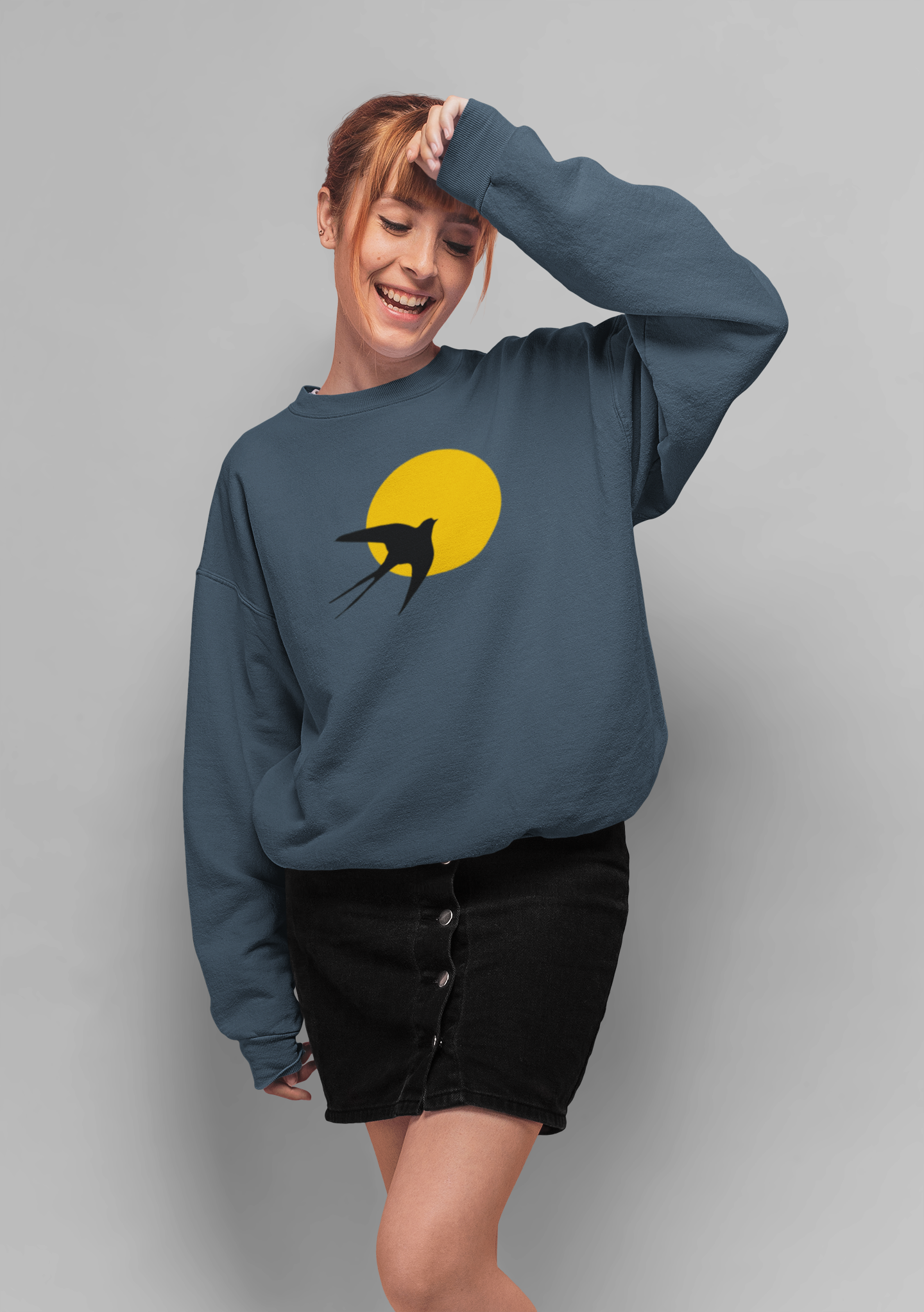 Eco-friendly Bold Andorinhas Sweater with a Portuguese swallow motif, made from organic cotton.