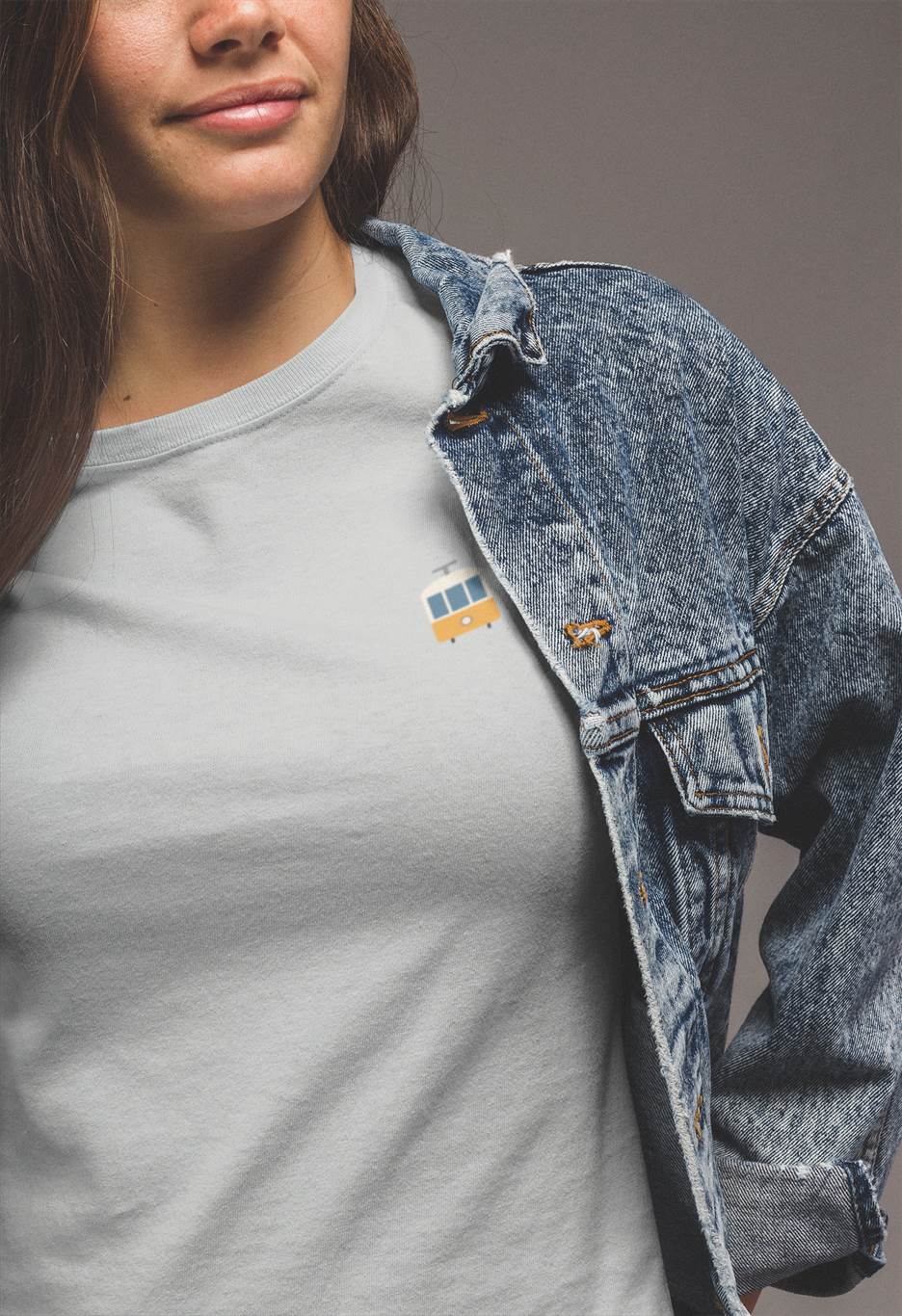 Front view of the Minimalist Lisbon Tram Women’s T-Shirt, showcasing heritage style