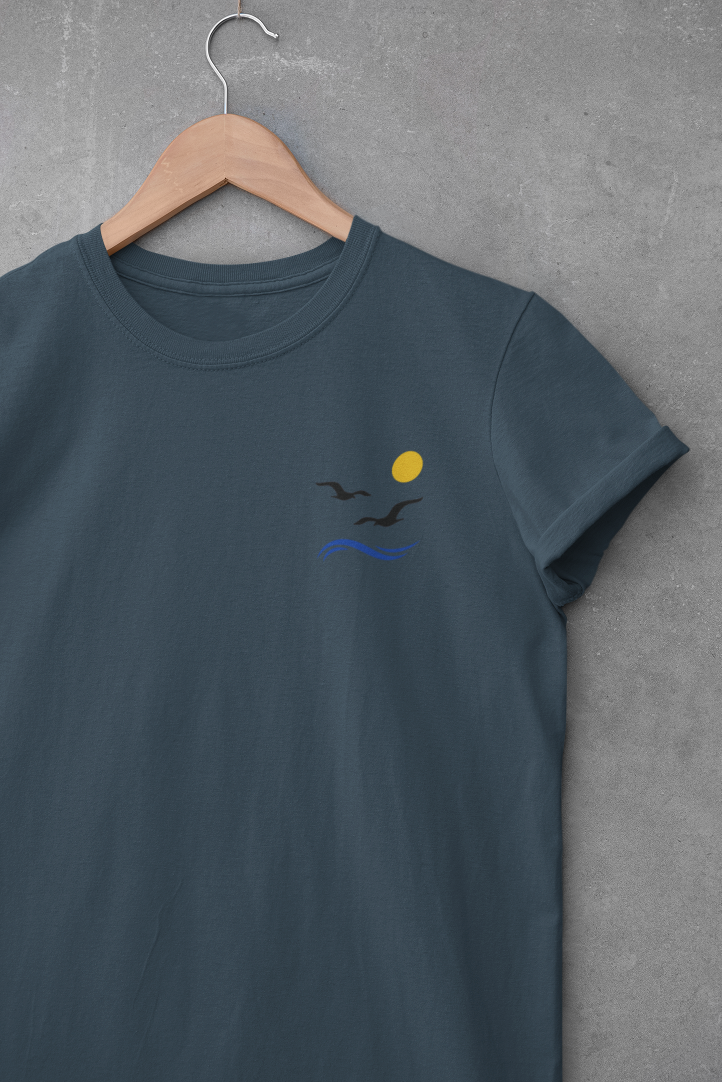 Eco-friendly Gaivotas Seagulls T-Shirt with a minimal ocean-inspired design.