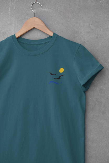 Gaivotas T-Shirt with an eco-friendly tag, celebrating Portuguese coastline.